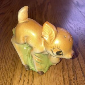 Vintage Bambi Fawn Deer Ceramic Figurine Shaker Big Eyes Flower Japan
